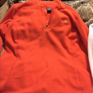 1/4 Zip Fleece shirt
